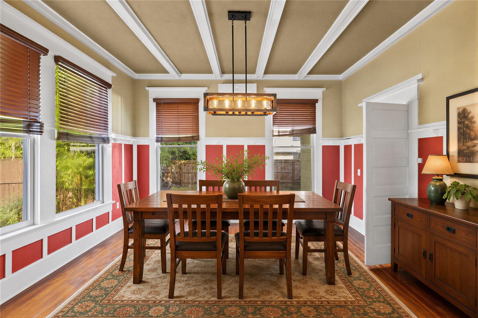5202 N Seminole Ave, Tampa, FL 33603 photo