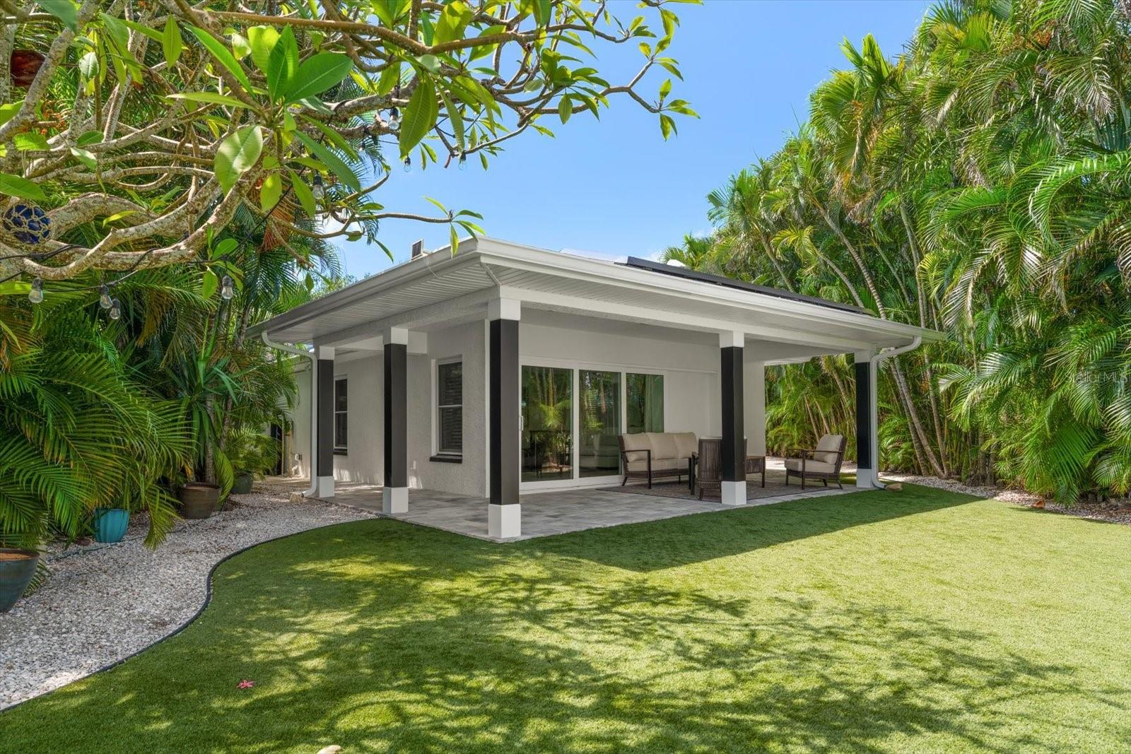 1907 Bay Blvd, Indian Rocks Beach, FL 33785 photo