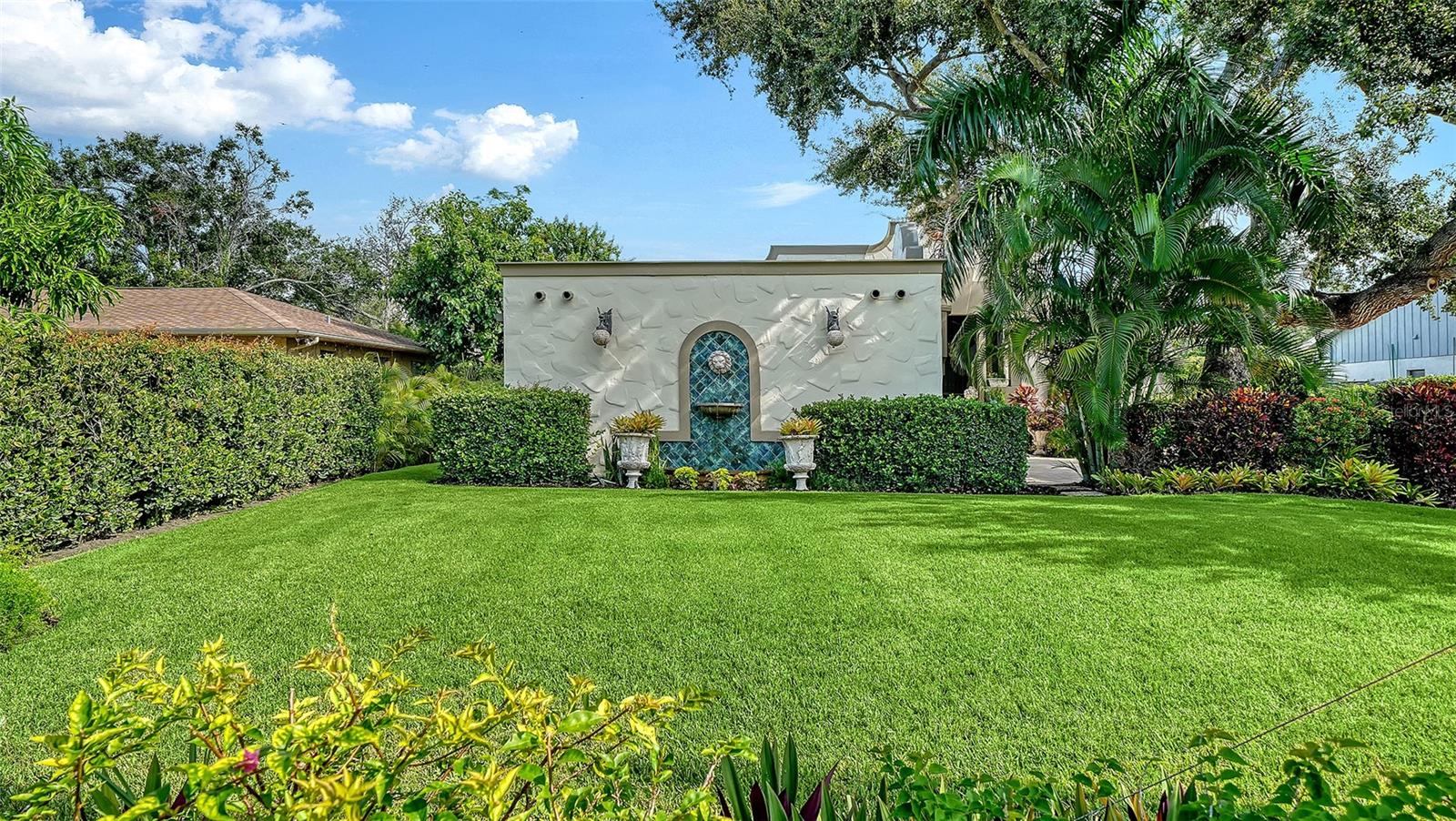 1853 Fiesta Dr, Sarasota, FL 34231 photo