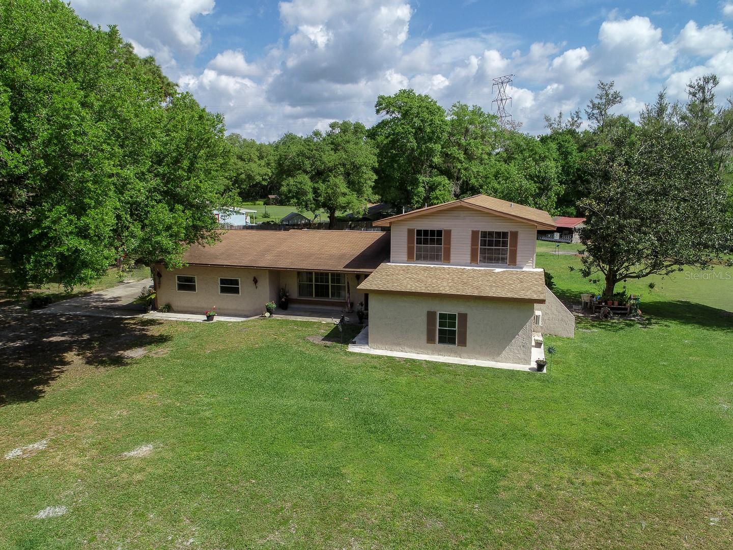 4902 5 Acre Rd, Plant City, FL 33565 photo