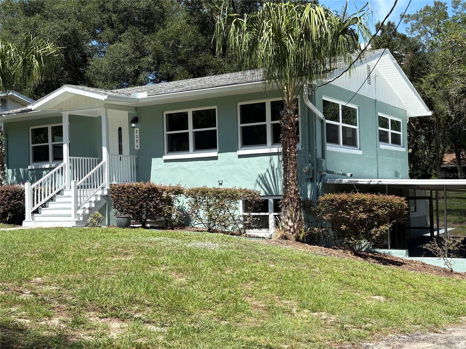 2094 Penn Dr, Deland, FL 32724 photo