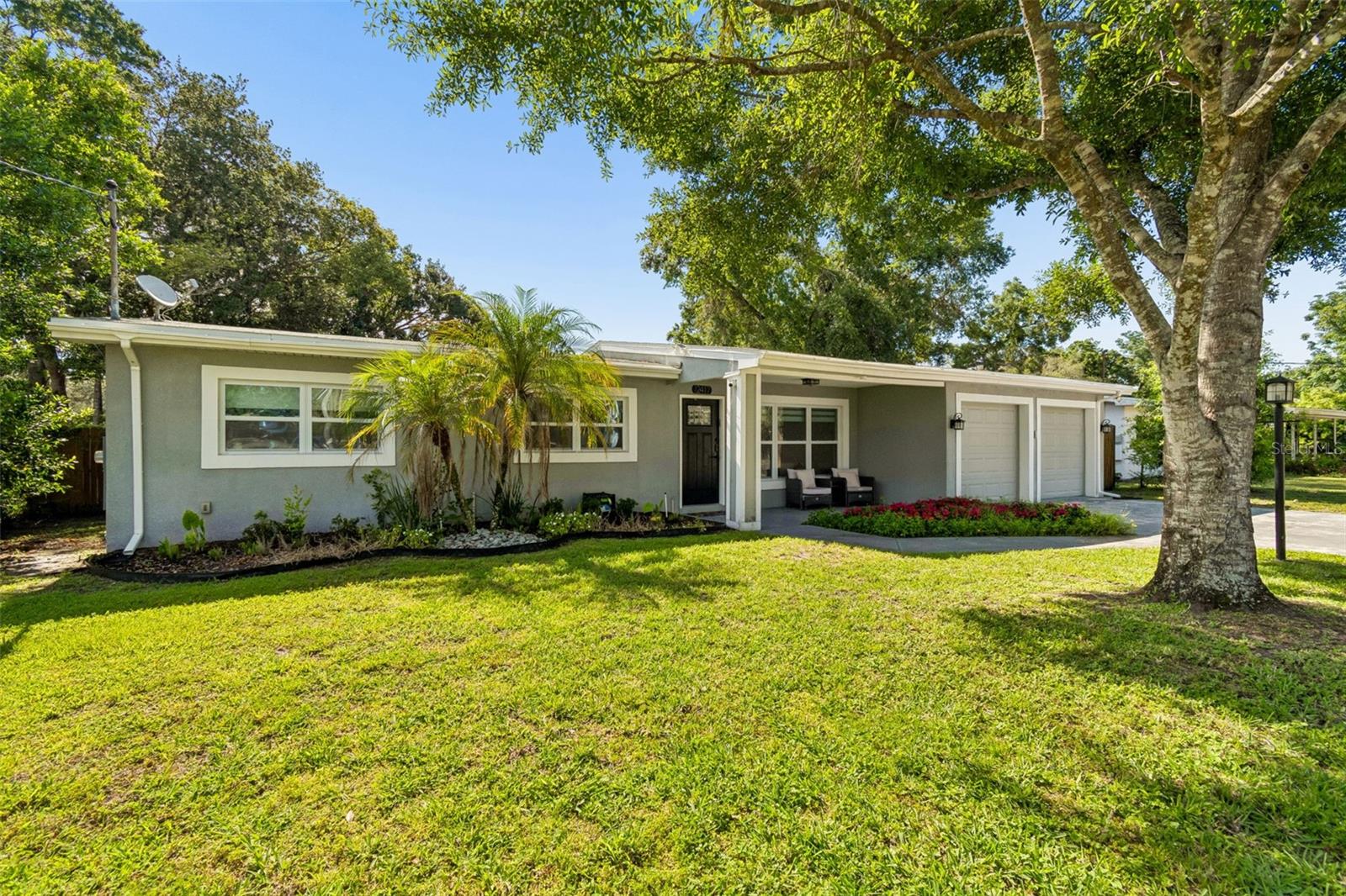 12417 N Rome Ave, Tampa, FL 33612 photo