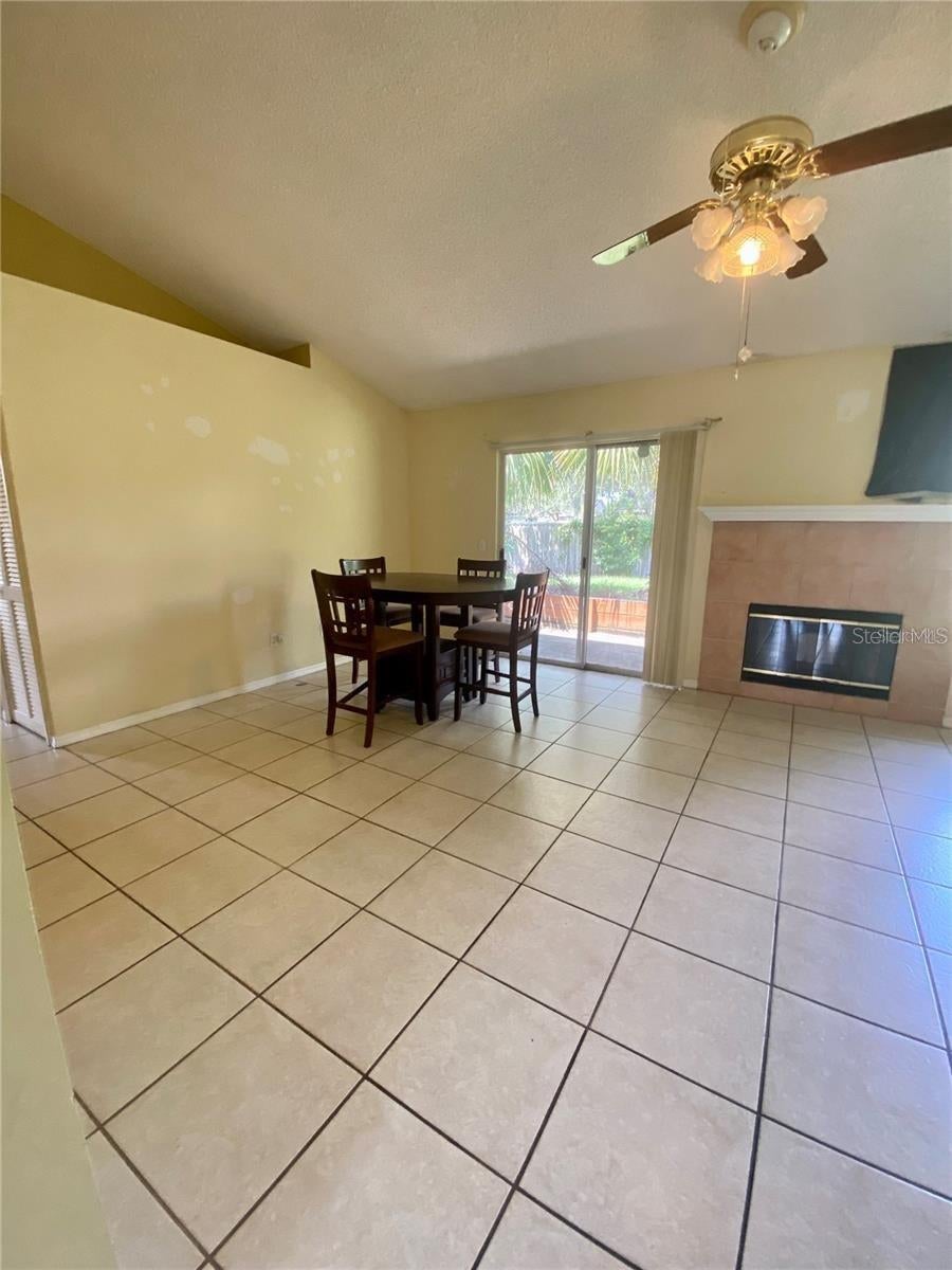 5230 Clarion Oaks Dr, Orlando, FL 32808 photo