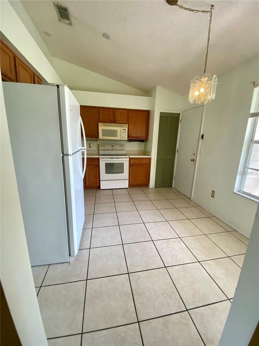 5230 Clarion Oaks Dr, Orlando, FL 32808 photo