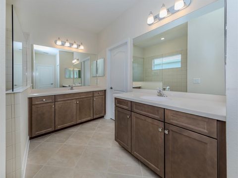 Single Family Residence in SARASOTA FL 6333 DRY TORTUGAS DRIVE 12.jpg