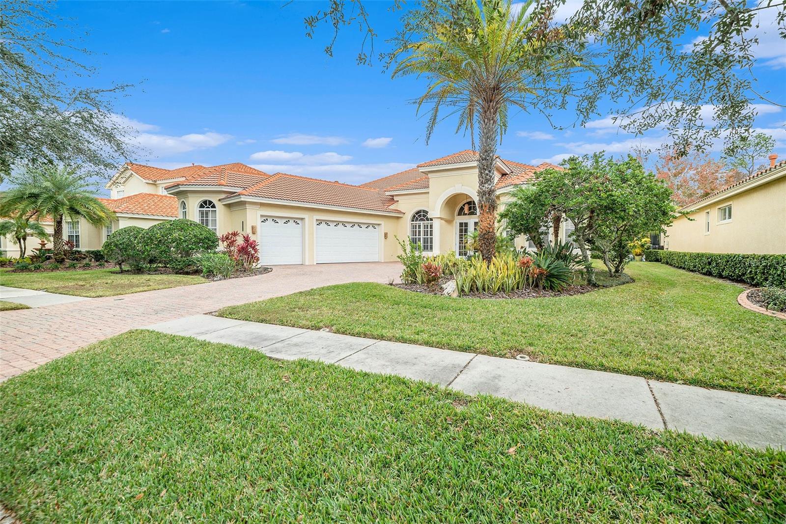 8478 Dunham Station Dr, Tampa, FL 33647 photo