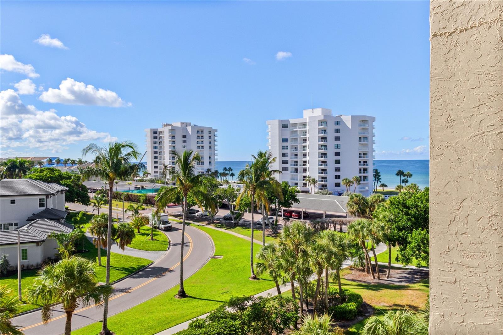 1065 Gulf Of Mexico Dr #402, Longboat Key, FL 34228 photo