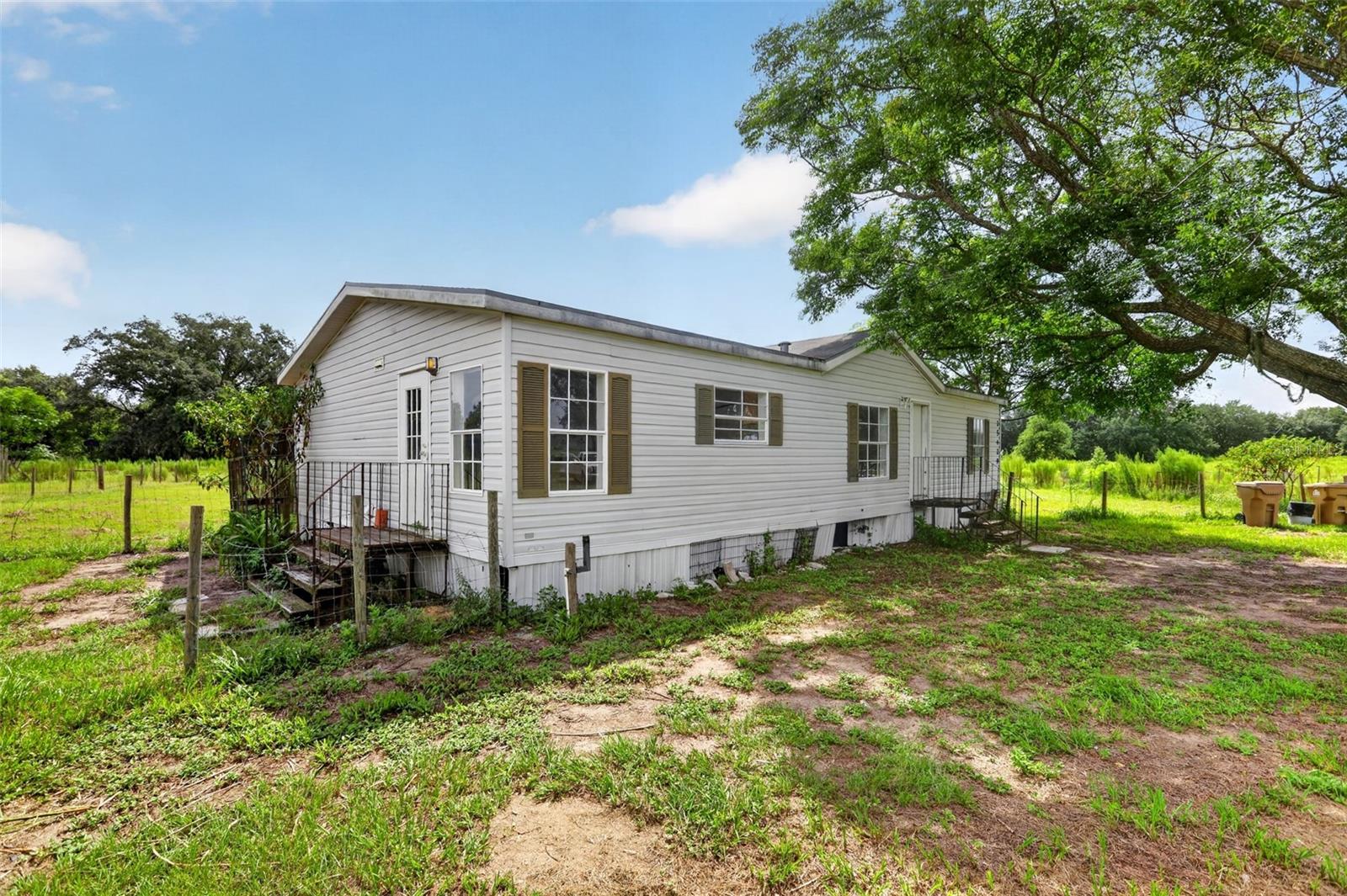 25429 Shetland Trl, Sorrento, FL 32776 photo