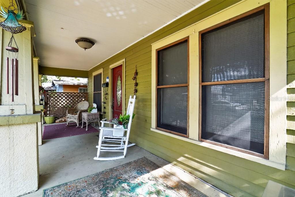 772 38 Ave, Saint Petersburg, FL 33705 photo