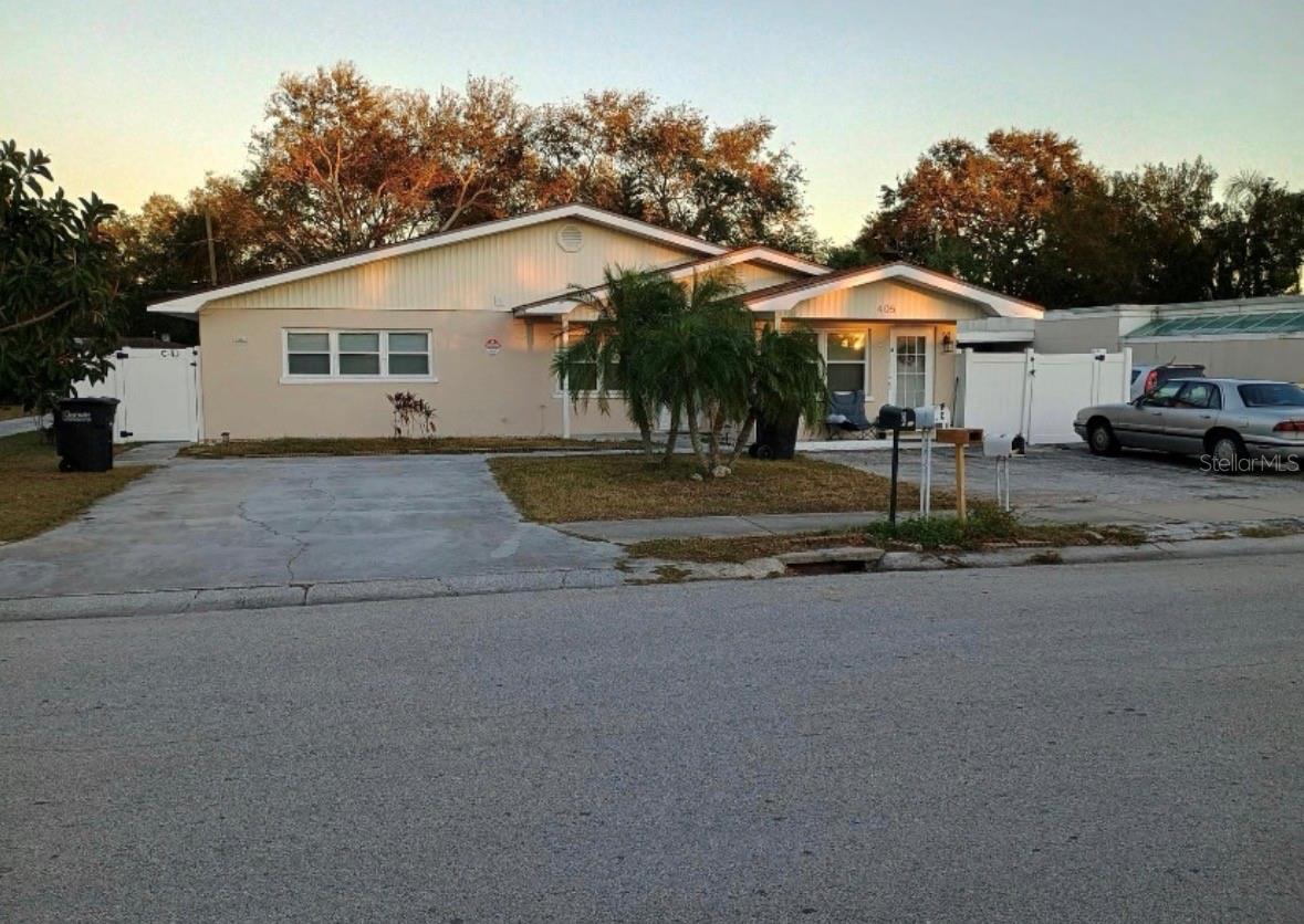 405 Orion Ave, Clearwater, FL 33765