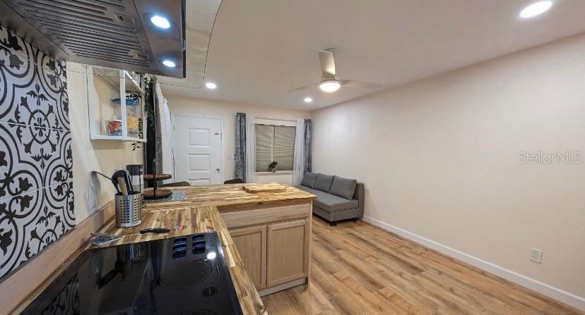 405 S Orion Ave, Clearwater, FL 33765 photo
