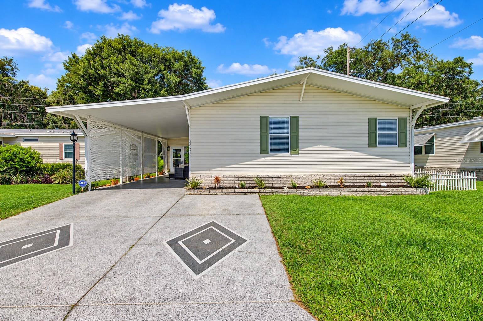 36731 Tara Ave, Zephyrhills, FL 33542