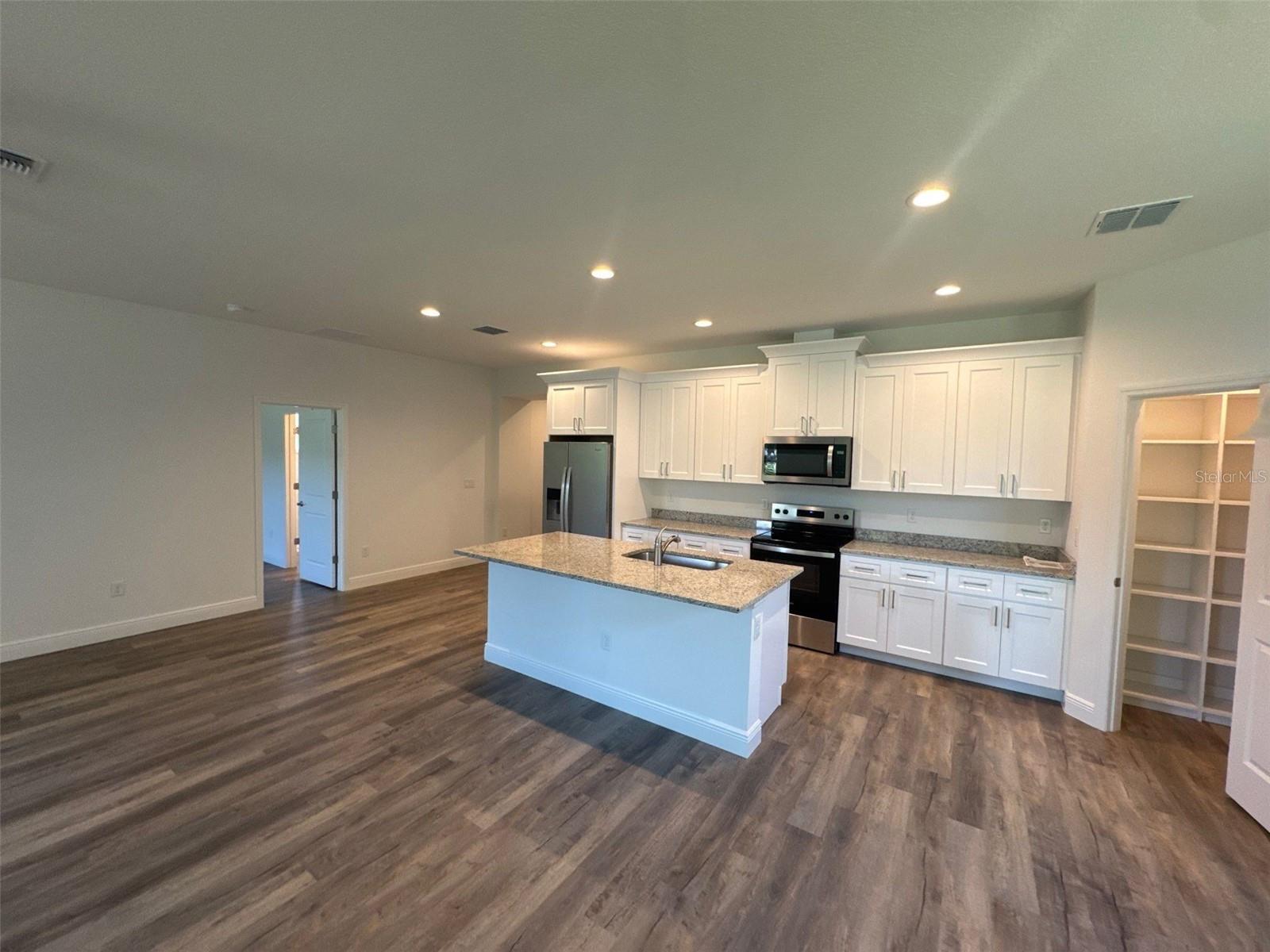 519 Ellie Ct, Apopka, FL 32712 photo