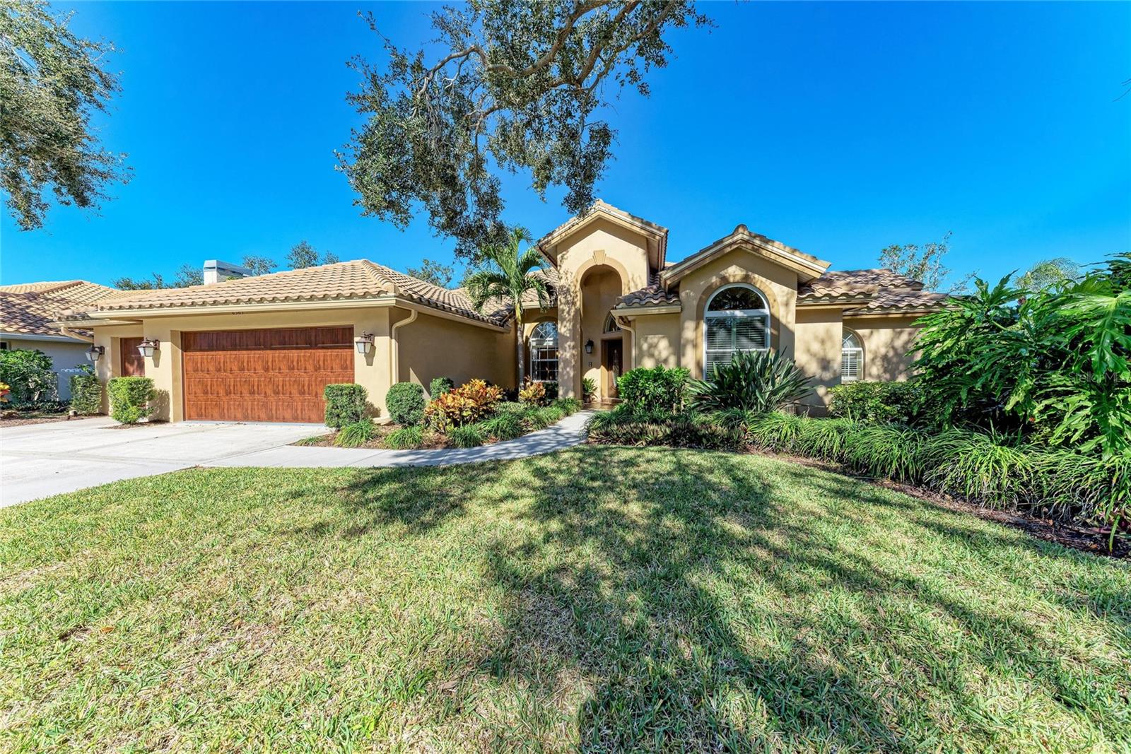 8383 Cypress Hollow Dr, Sarasota, FL 34238 photo