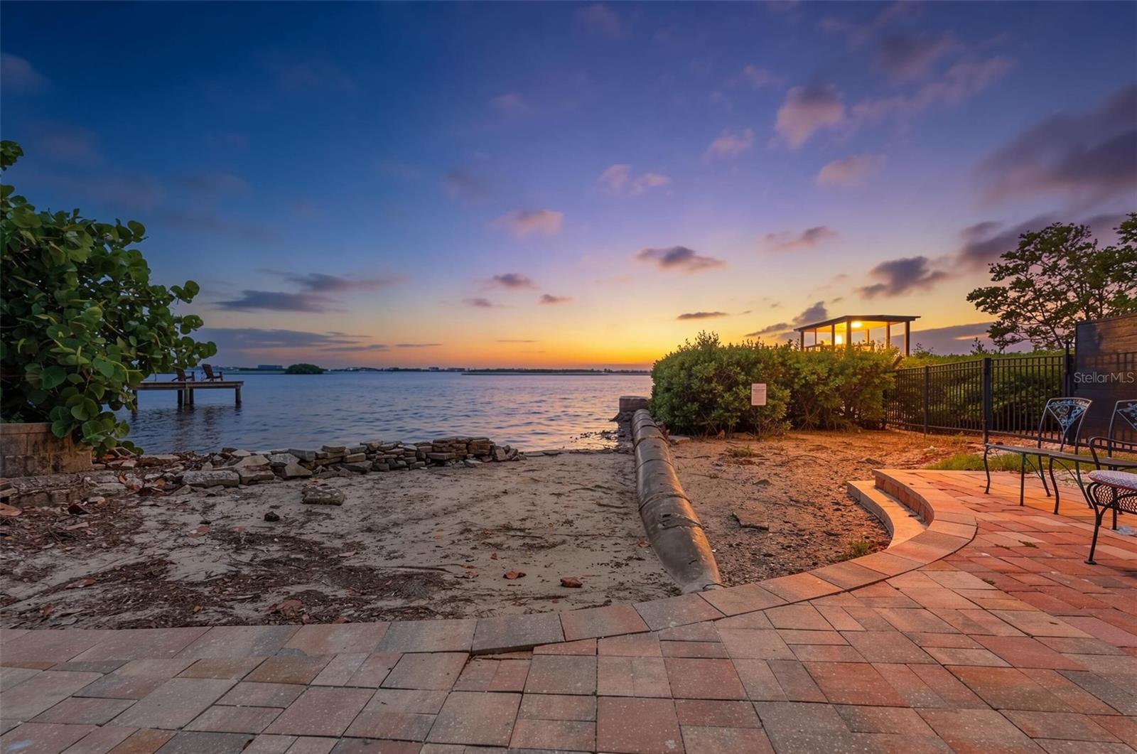 2900 Park St, Saint Petersburg, FL 33710 photo
