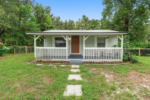 Single Family Residence in GAINESVILLE FL 2529 SE 11TH AVENUE.jpg