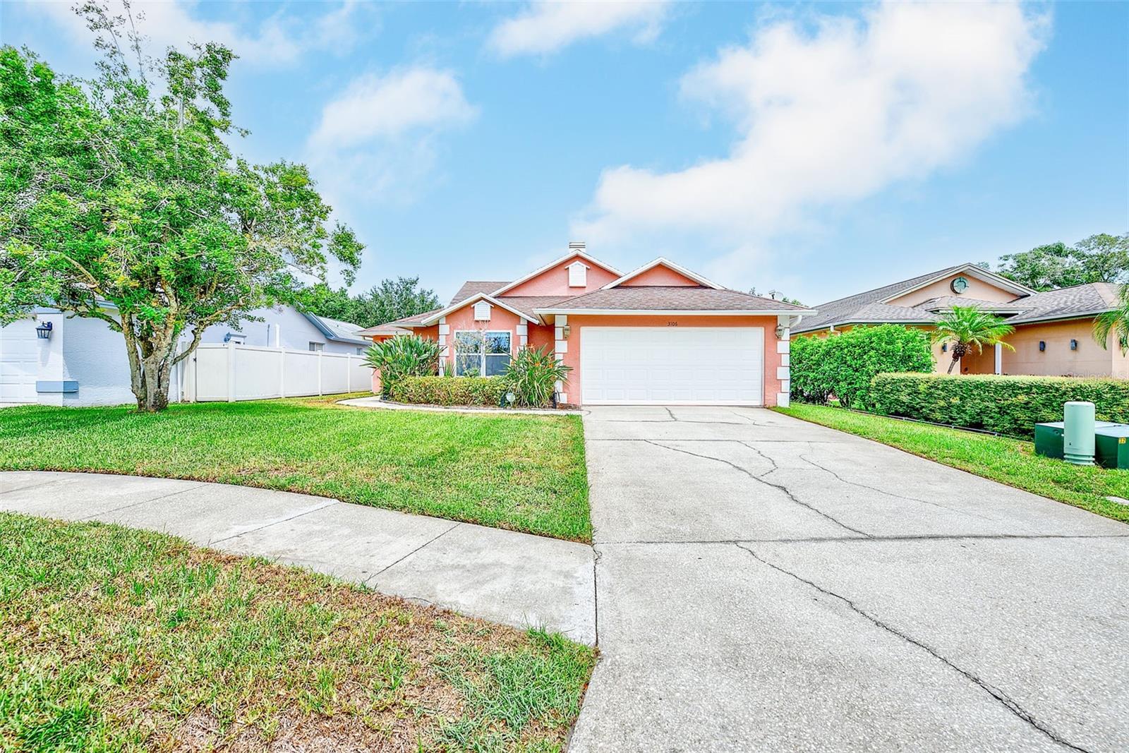 3106 Featherwood Ct, Clearwater, FL 33759 photo