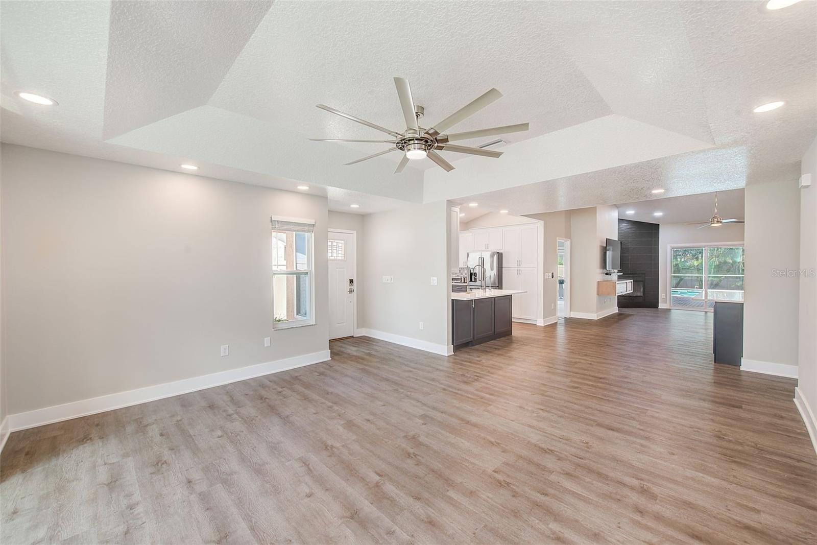 3106 Featherwood Ct, Clearwater, FL 33759 photo