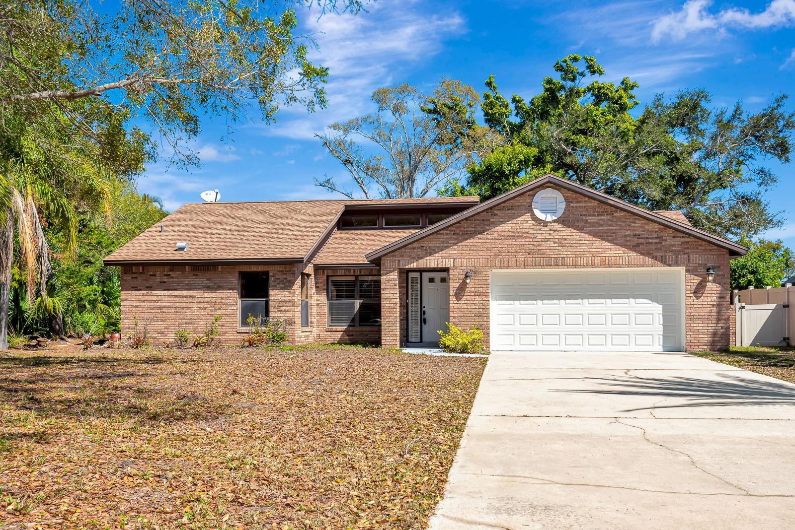 5017 80 Avenue Cir, Sarasota, FL 34243