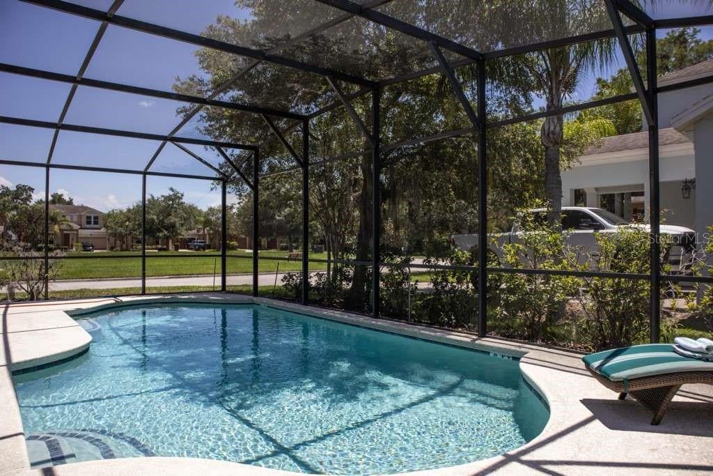 210 Las Fuentes Dr, Kissimmee, FL 34746 photo