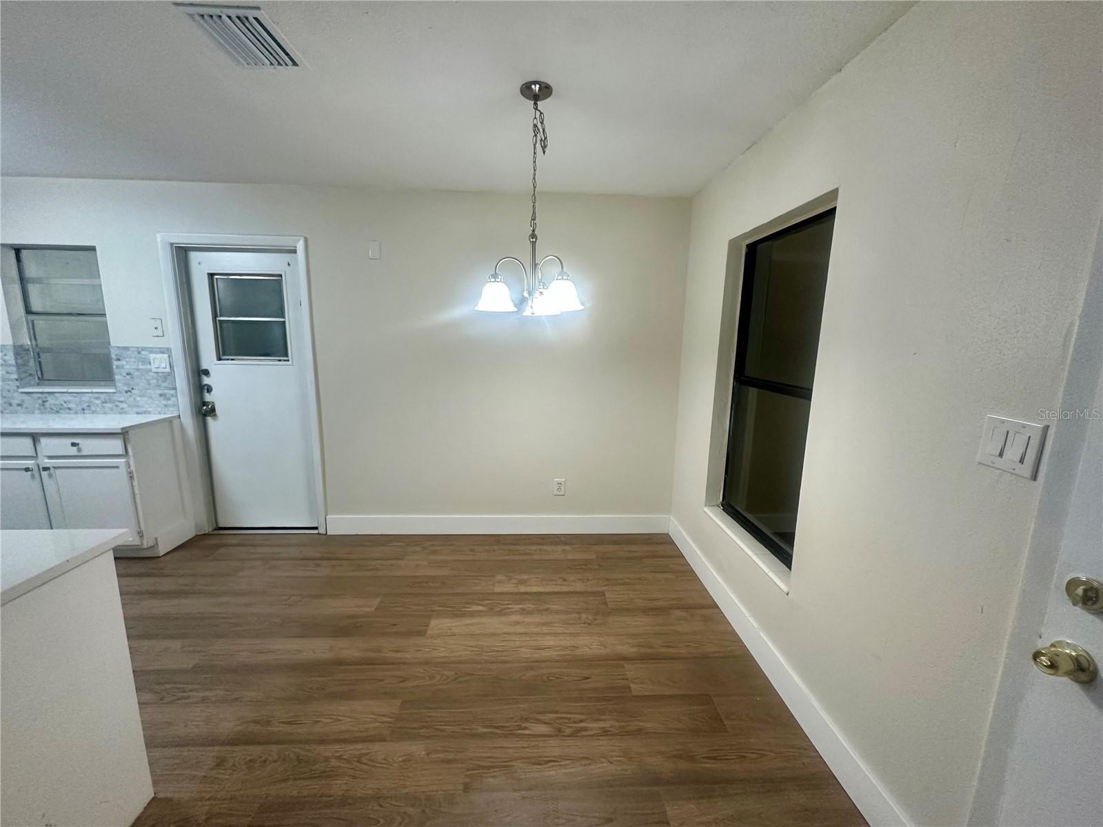 2146 Aaron Ave, Orlando, FL 32811 photo
