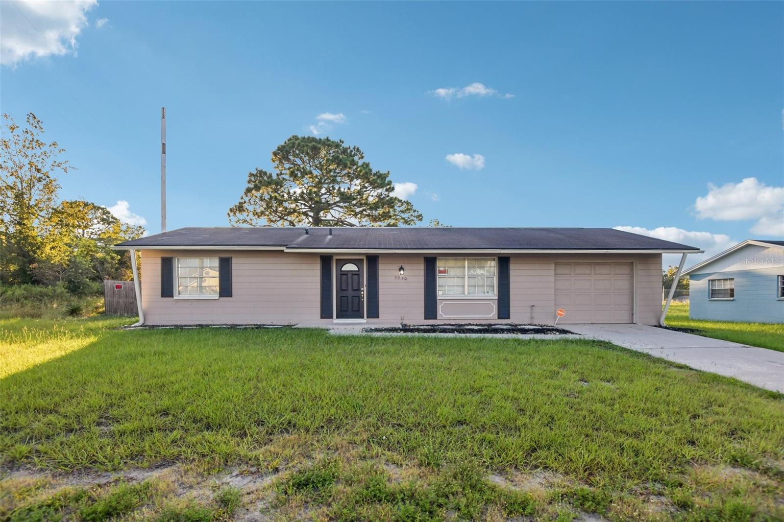 5550 Mariner Blvd, Spring Hill, FL 34609