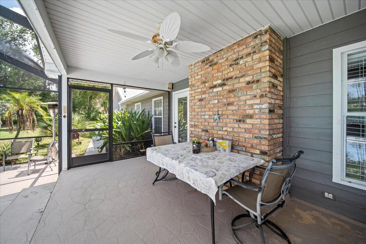 Single Family Residence in DADE CITY FL 9912 PINE LEAF LANE 33.jpg