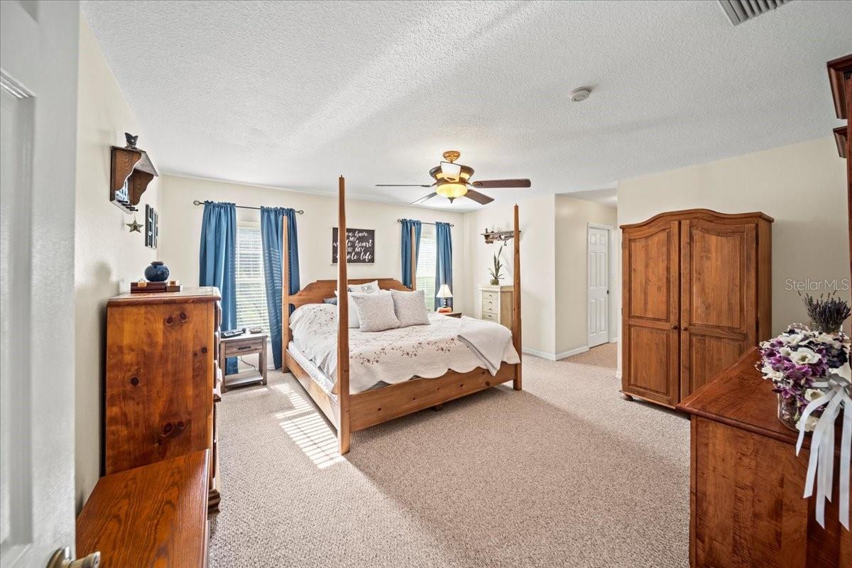 Single Family Residence in DADE CITY FL 9912 PINE LEAF LANE 20.jpg