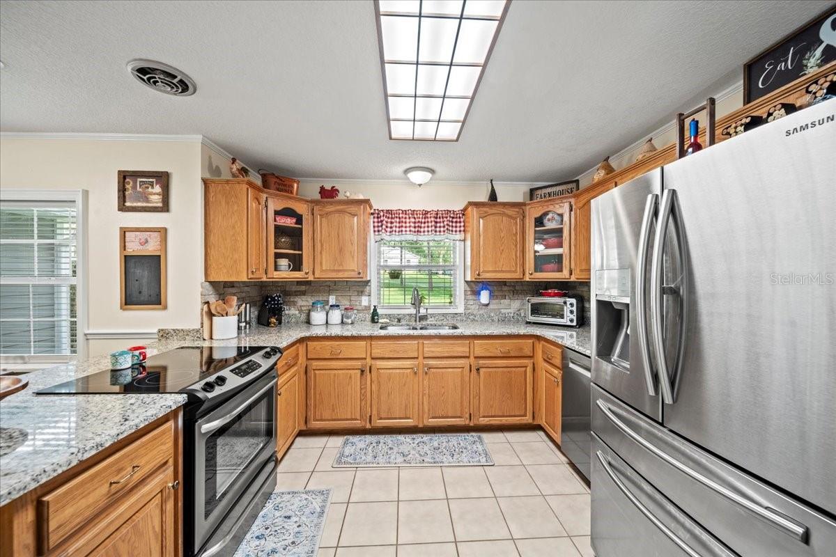 Single Family Residence in DADE CITY FL 9912 PINE LEAF LANE 14.jpg