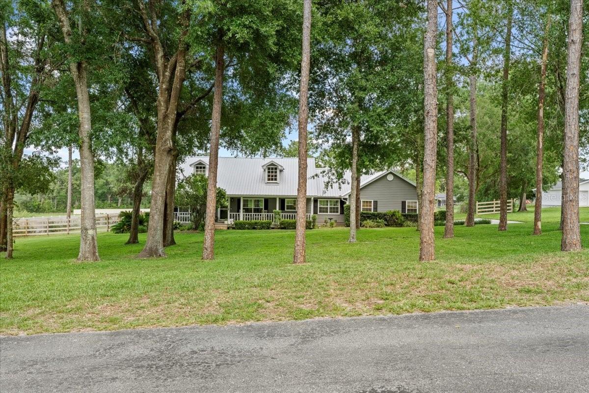 Single Family Residence in DADE CITY FL 9912 PINE LEAF LANE 54.jpg