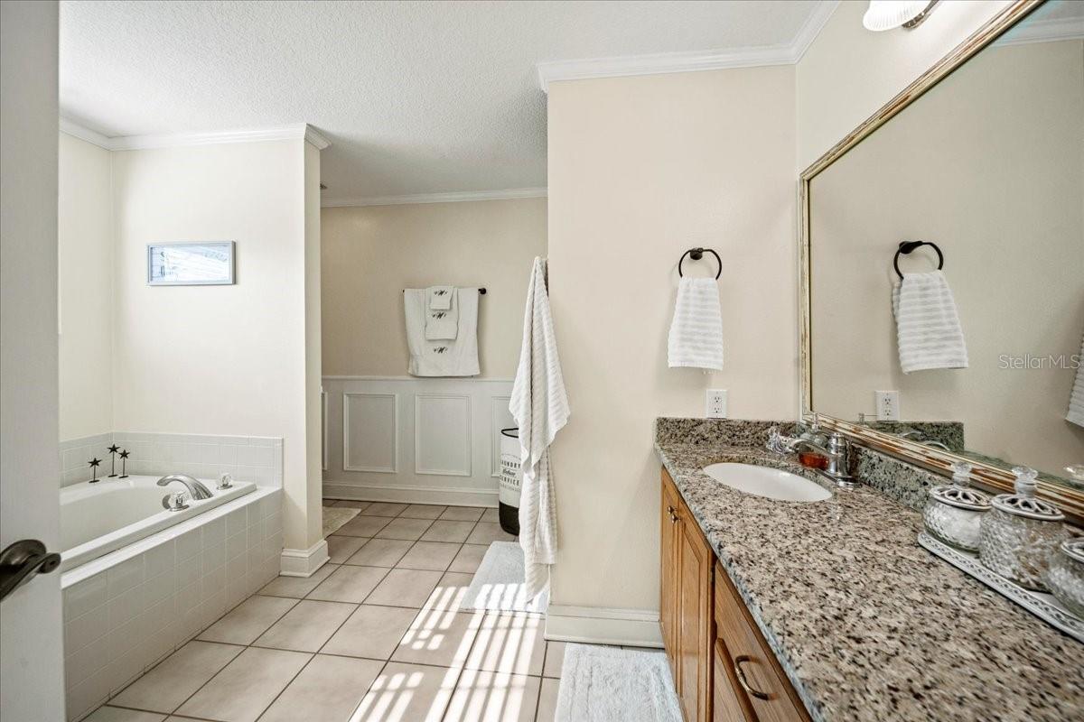 Single Family Residence in DADE CITY FL 9912 PINE LEAF LANE 25.jpg