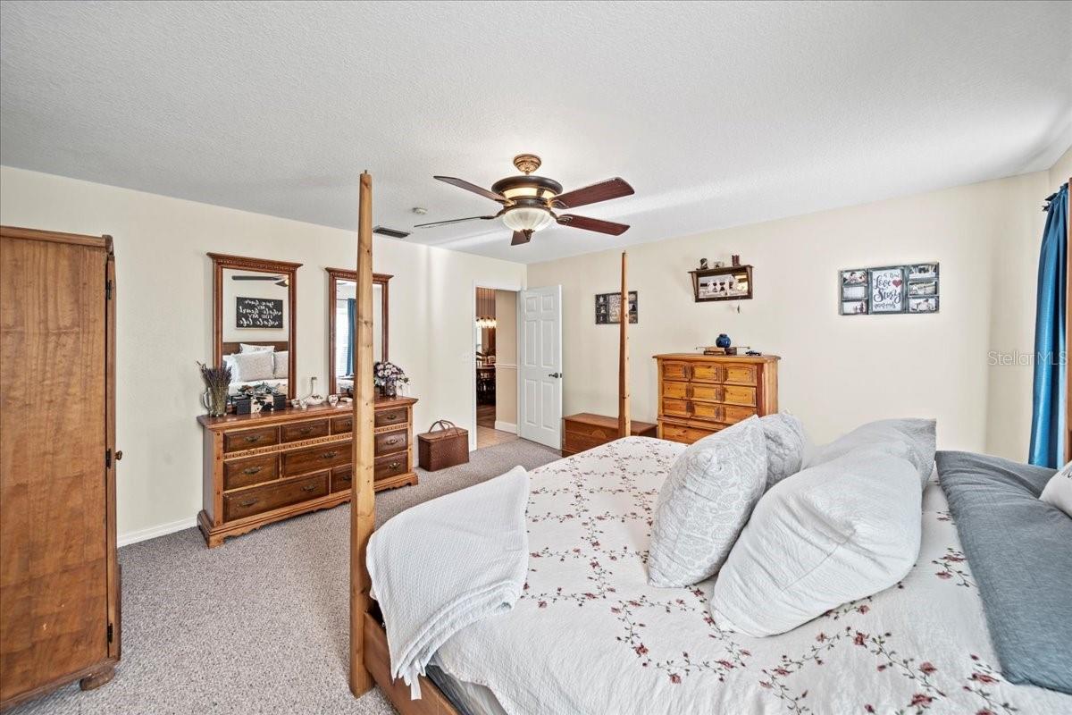 Single Family Residence in DADE CITY FL 9912 PINE LEAF LANE 22.jpg