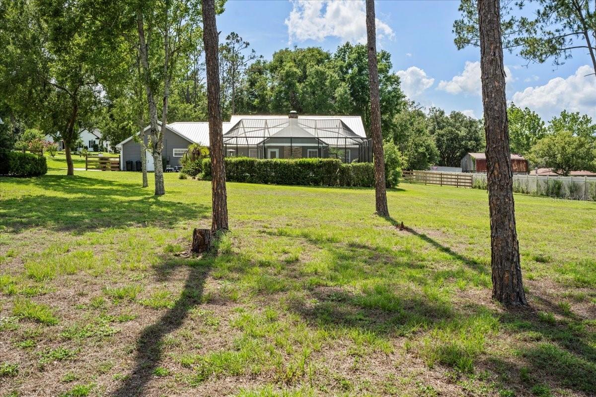 Single Family Residence in DADE CITY FL 9912 PINE LEAF LANE 53.jpg