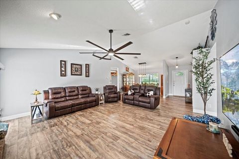 Single Family Residence in DADE CITY FL 9912 PINE LEAF LANE 10.jpg