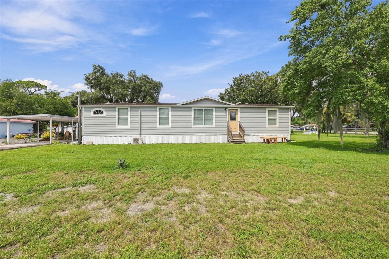 9811 Dale St, Hudson, FL 34669 photo
