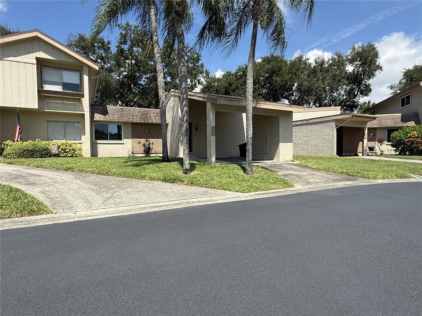 2705 Sand Hollow Ct, Clearwater, FL 33761