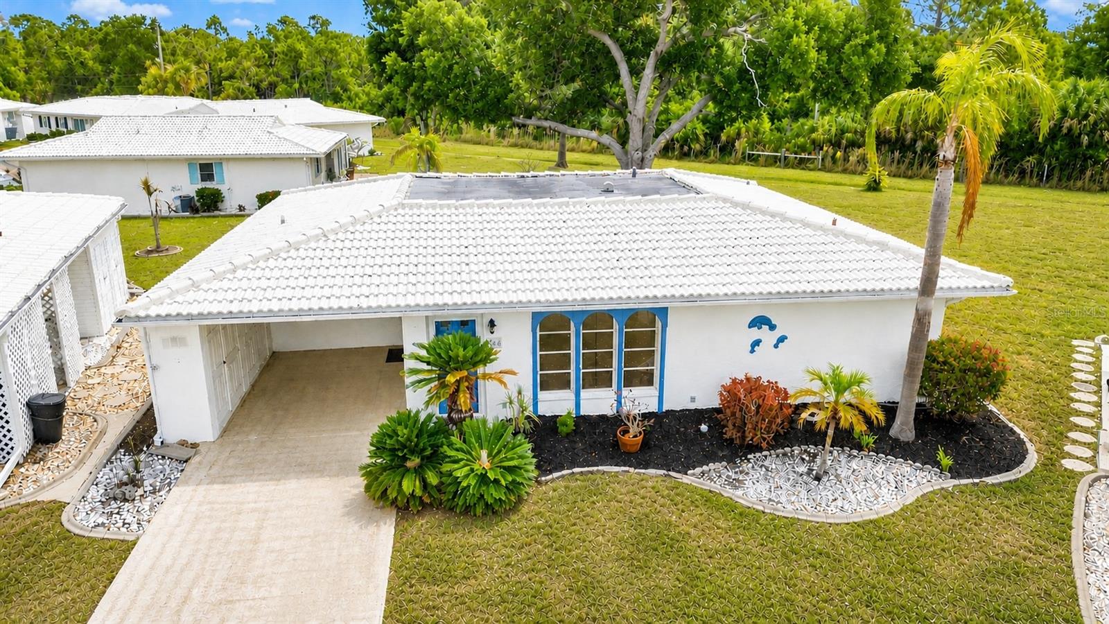 546 Circlewood Dr, Venice, FL 34293