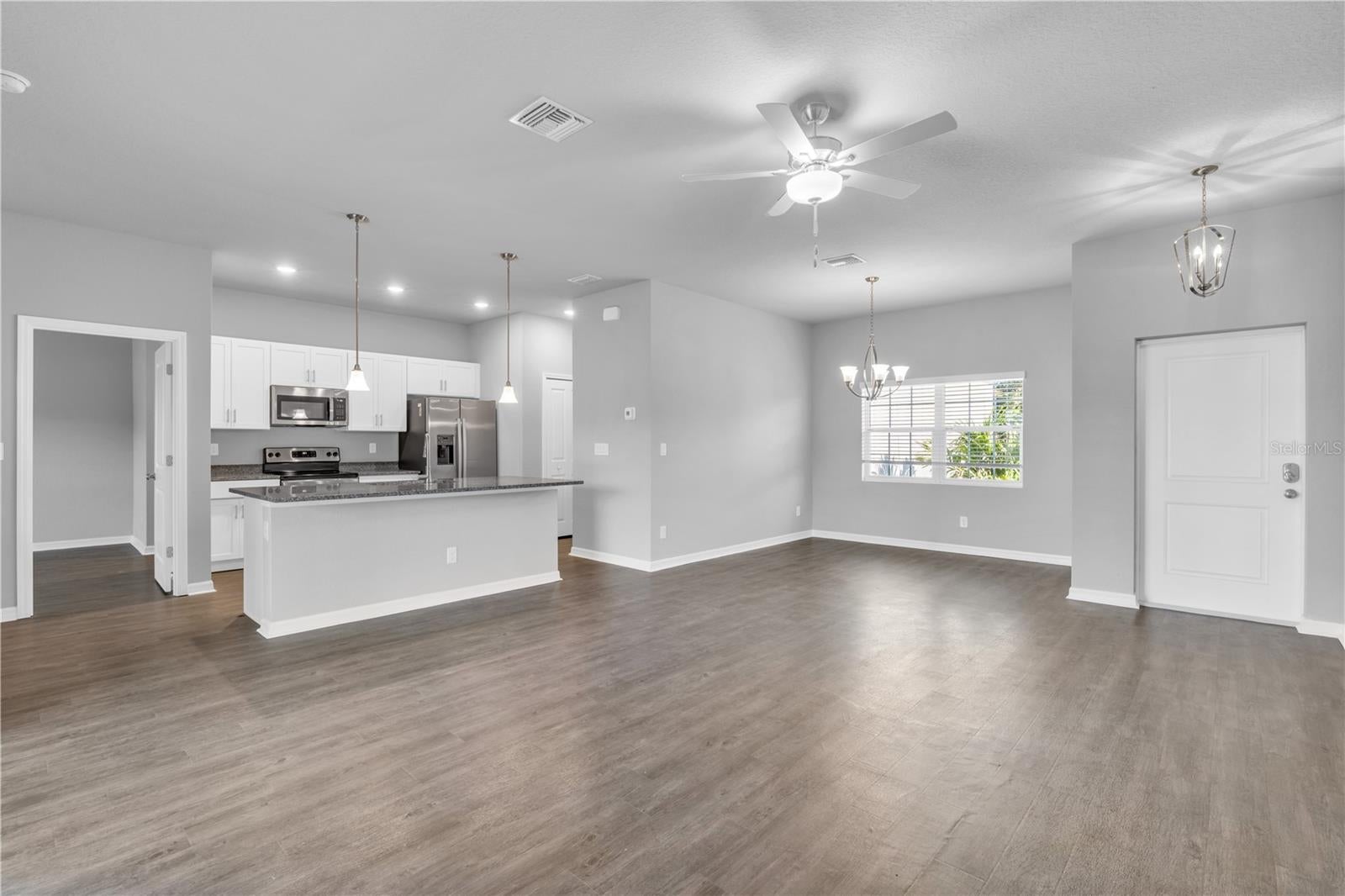5289 Gillot Blvd, Port Charlotte, FL 33981 photo