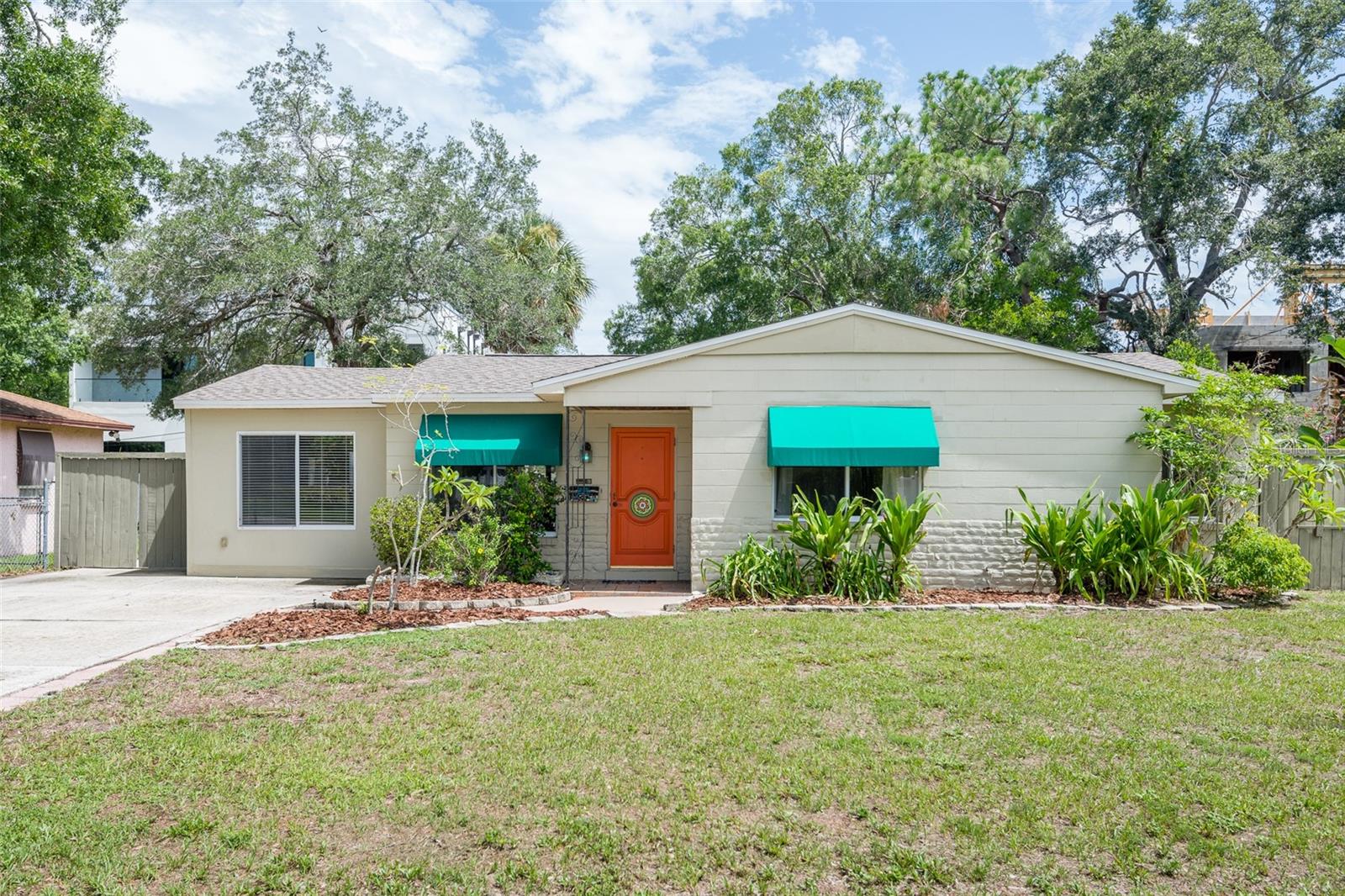4425 W Bay Villa Ave, Tampa, FL 33611 photo
