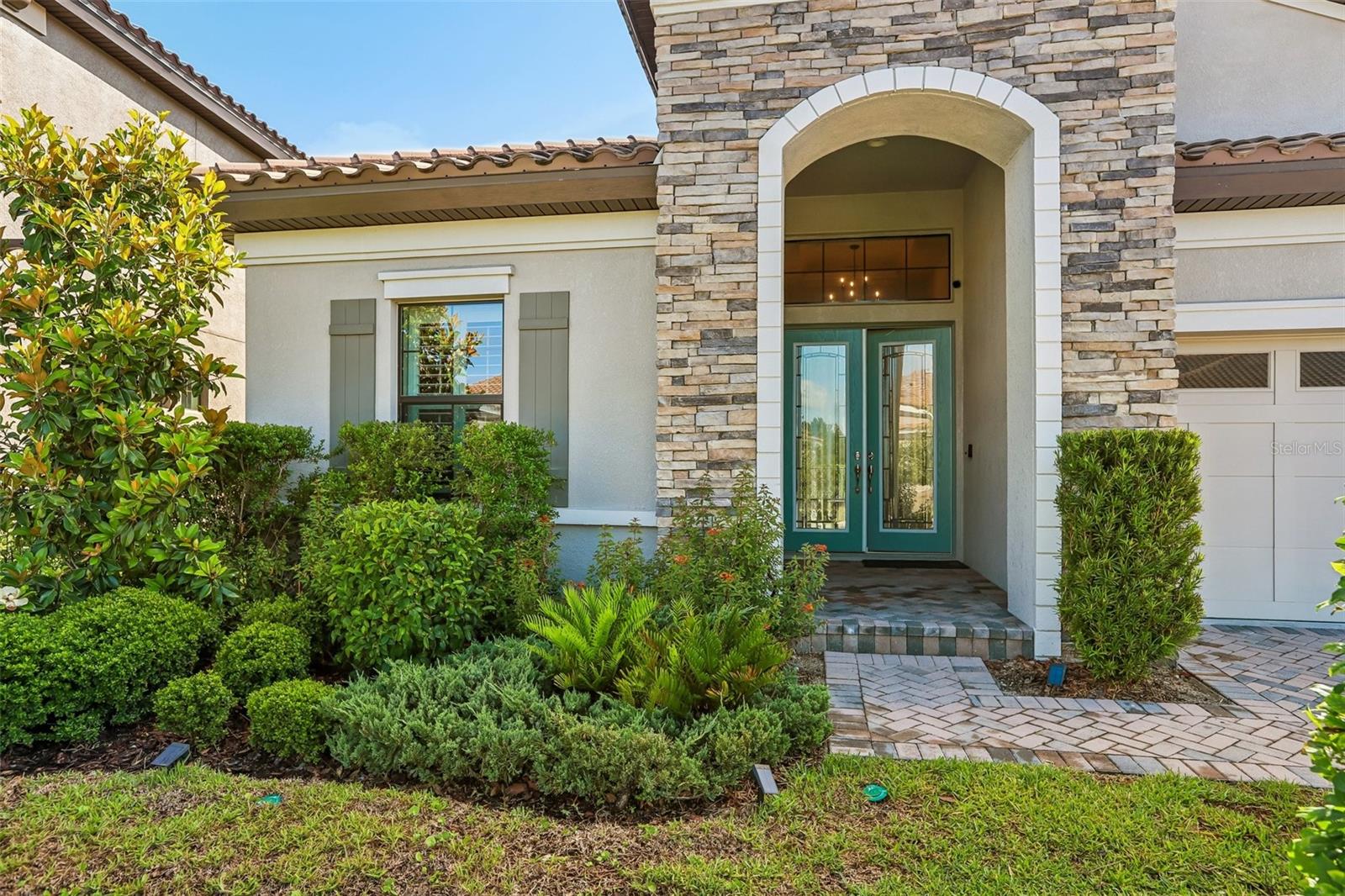 14142 Swiss Bridge Dr, Riverview, FL 33579 photo