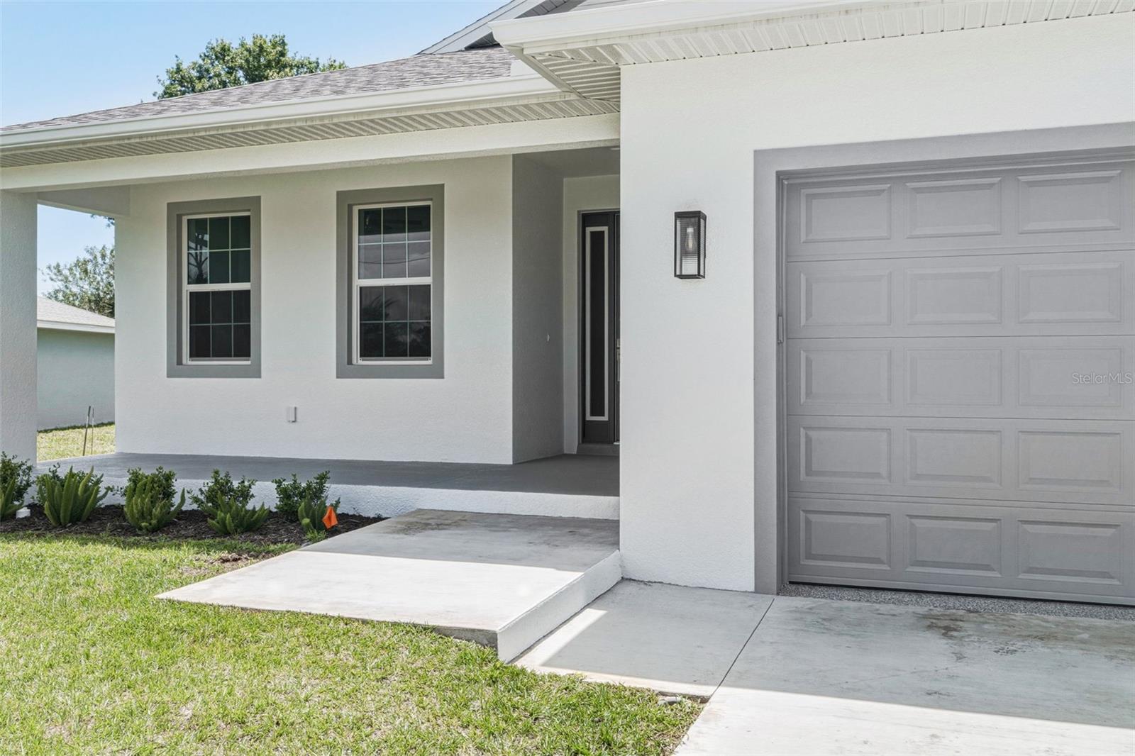 141 Swan Dr, Rotonda West, FL 33947 photo