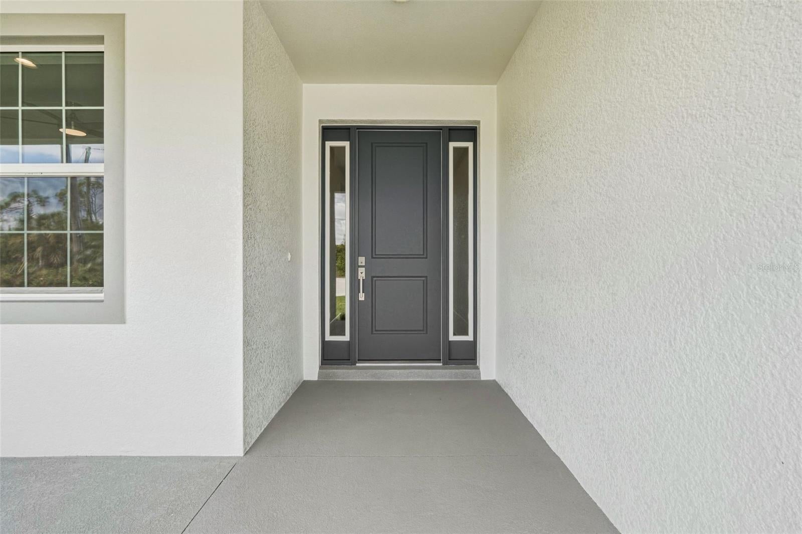 141 Swan Dr, Rotonda West, FL 33947 photo