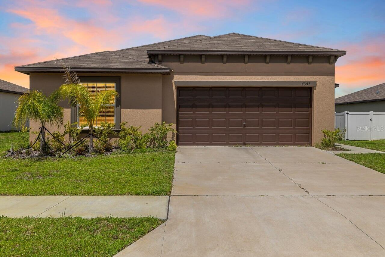 4357 Fabulous Finch Ln, Bartow, FL 33830