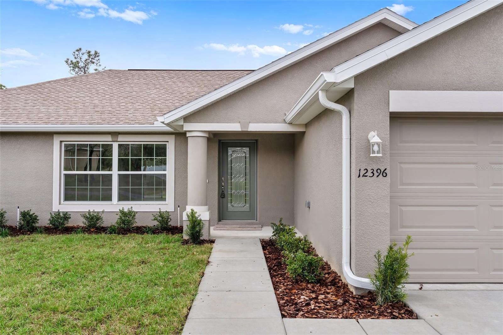 12073 Manassas Ave, Weeki Wachee, FL 34614 photo