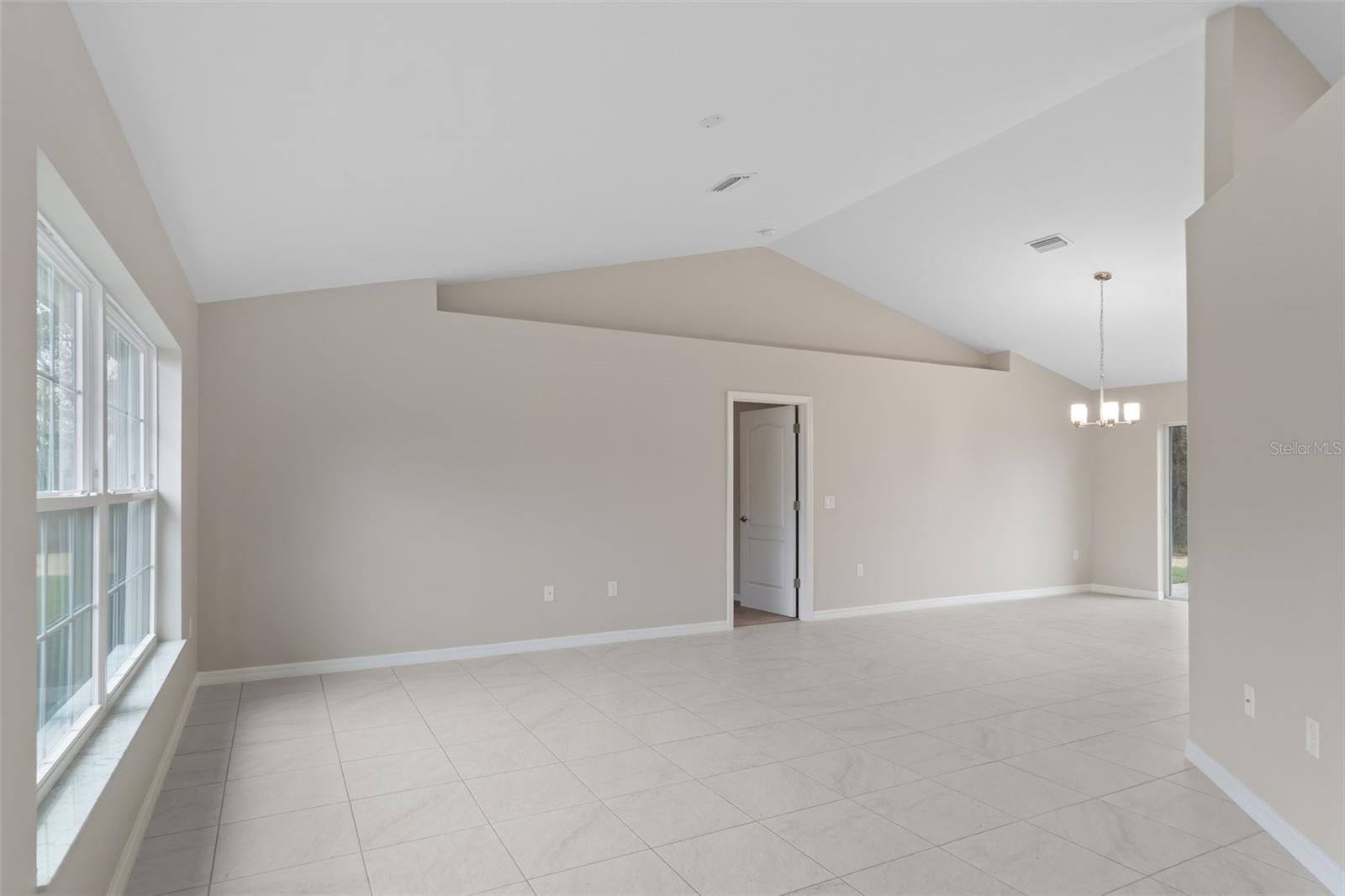12073 Manassas Ave, Weeki Wachee, FL 34614 photo