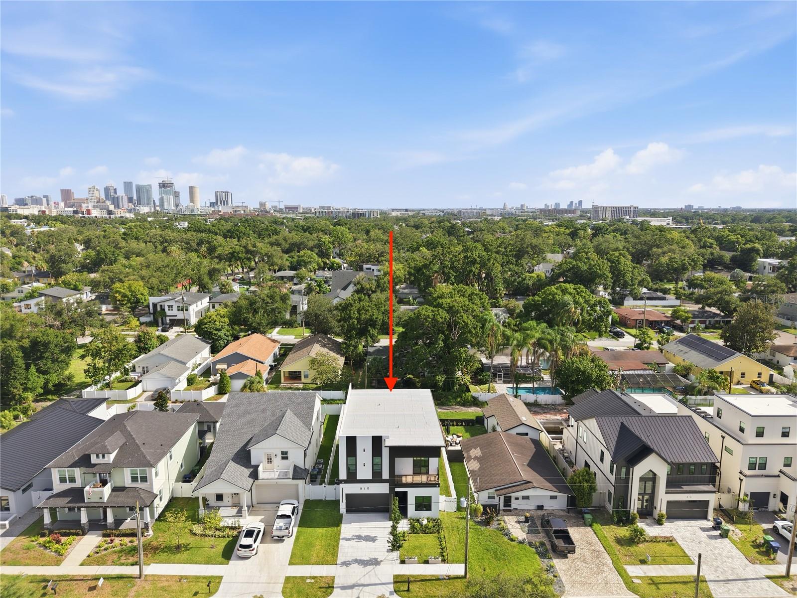 810 Braddock St, Tampa, FL 33603