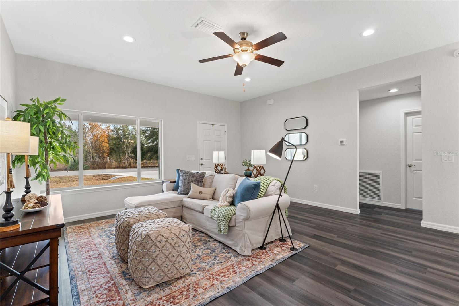 2886 W Kevin Rd, Sebring, FL 33870 photo