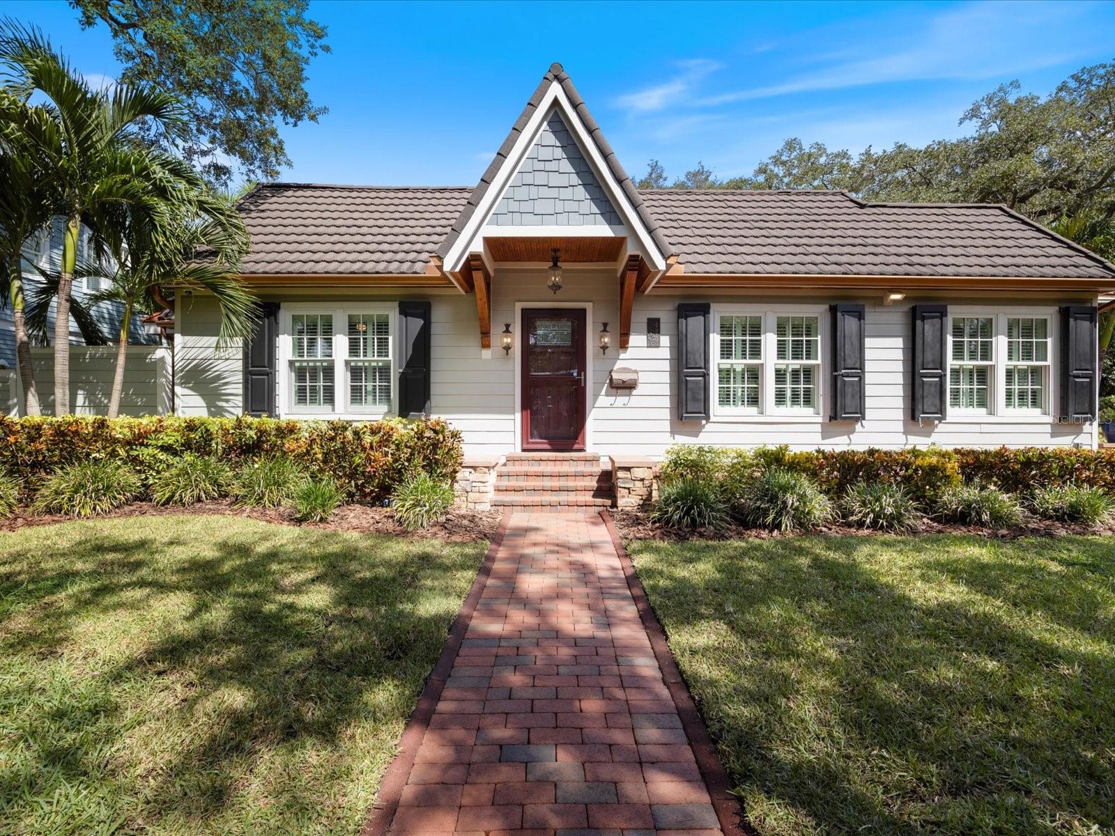 420 Druid Rd, Clearwater, FL 33756 photo