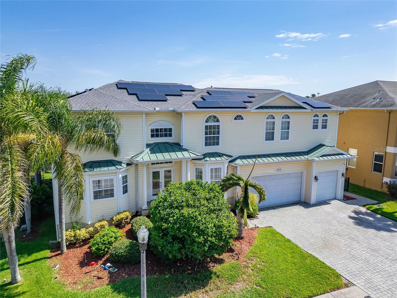 339 Manatee Ln, Tarpon Springs, FL 34689 photo