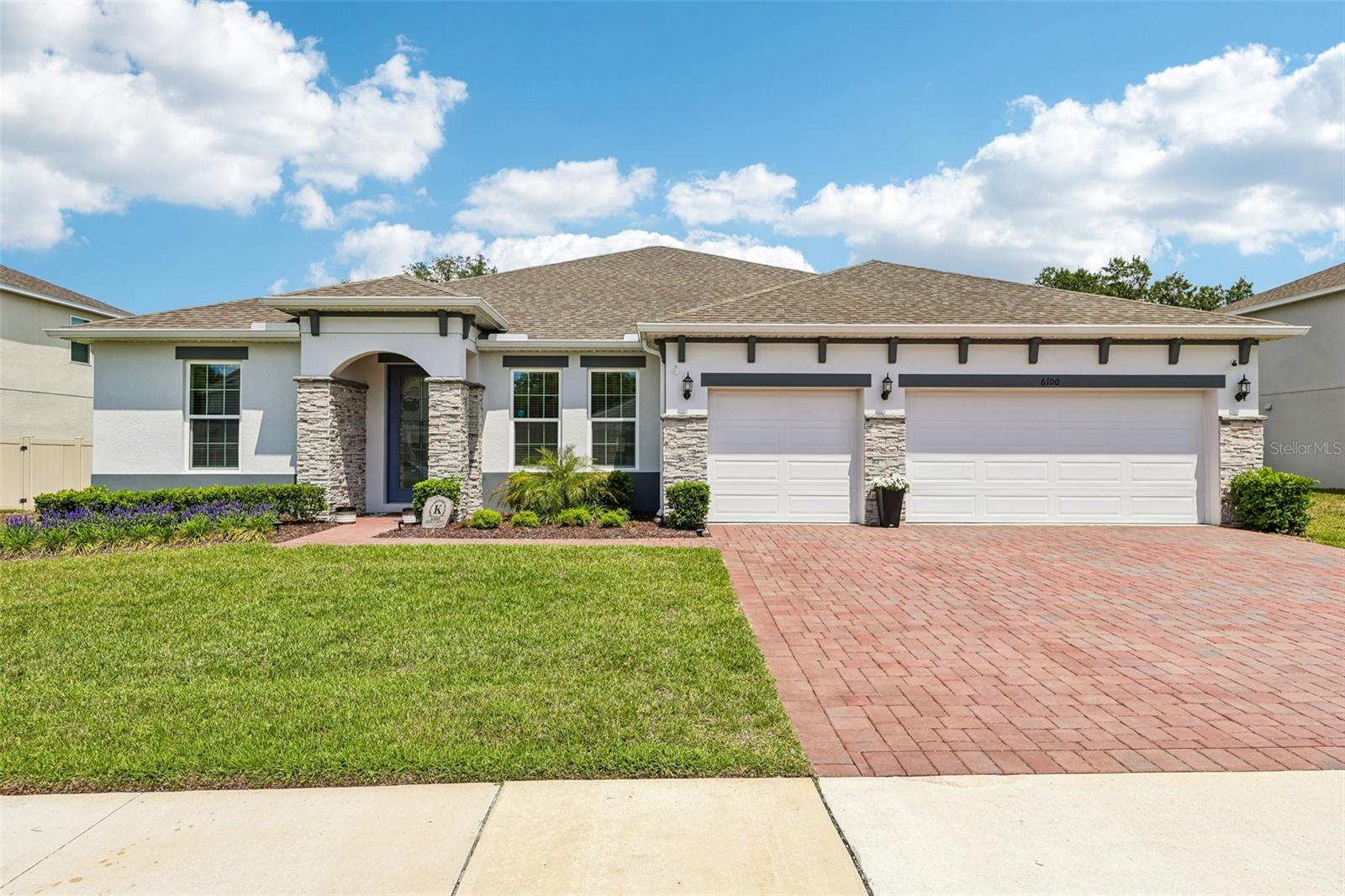 6100 Sierra Crown St, Mount Dora, FL 32757